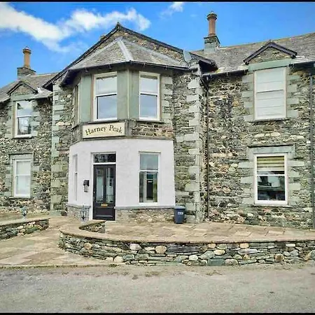 Apartament A Charming Luxury Apartment!